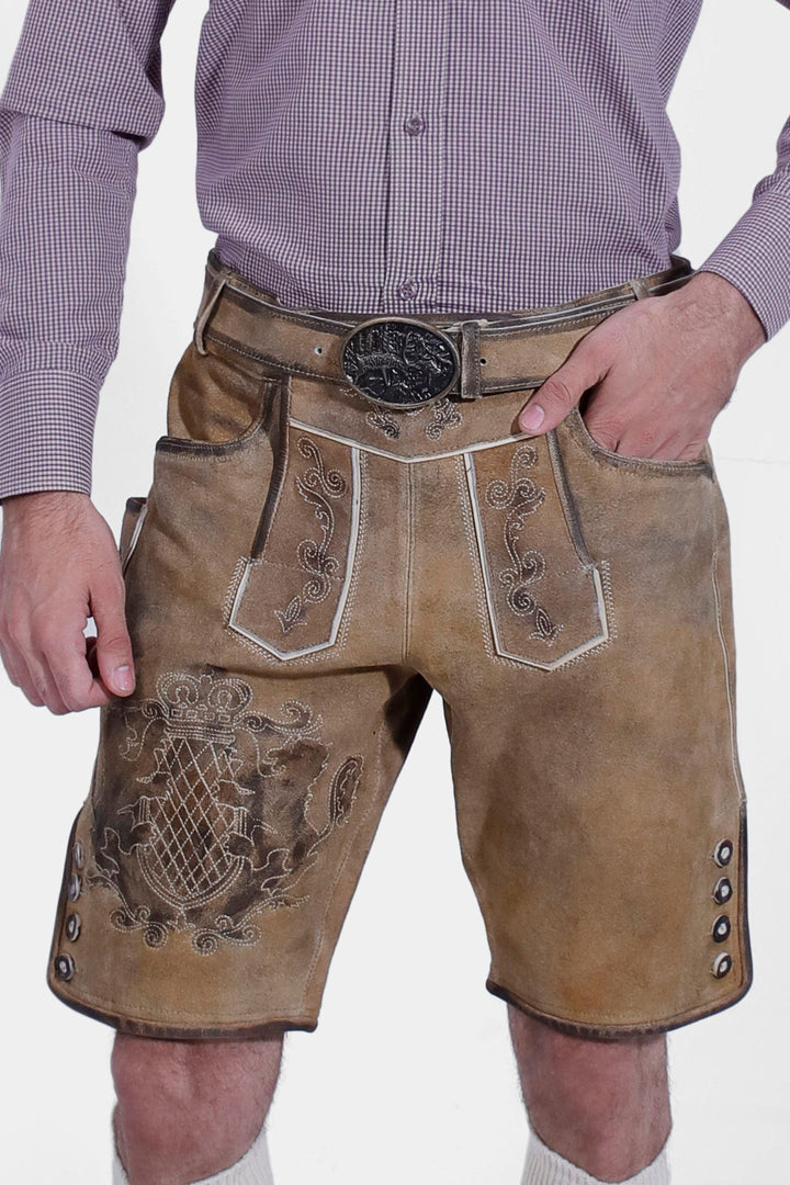Schloss Linderhof Lederhosen