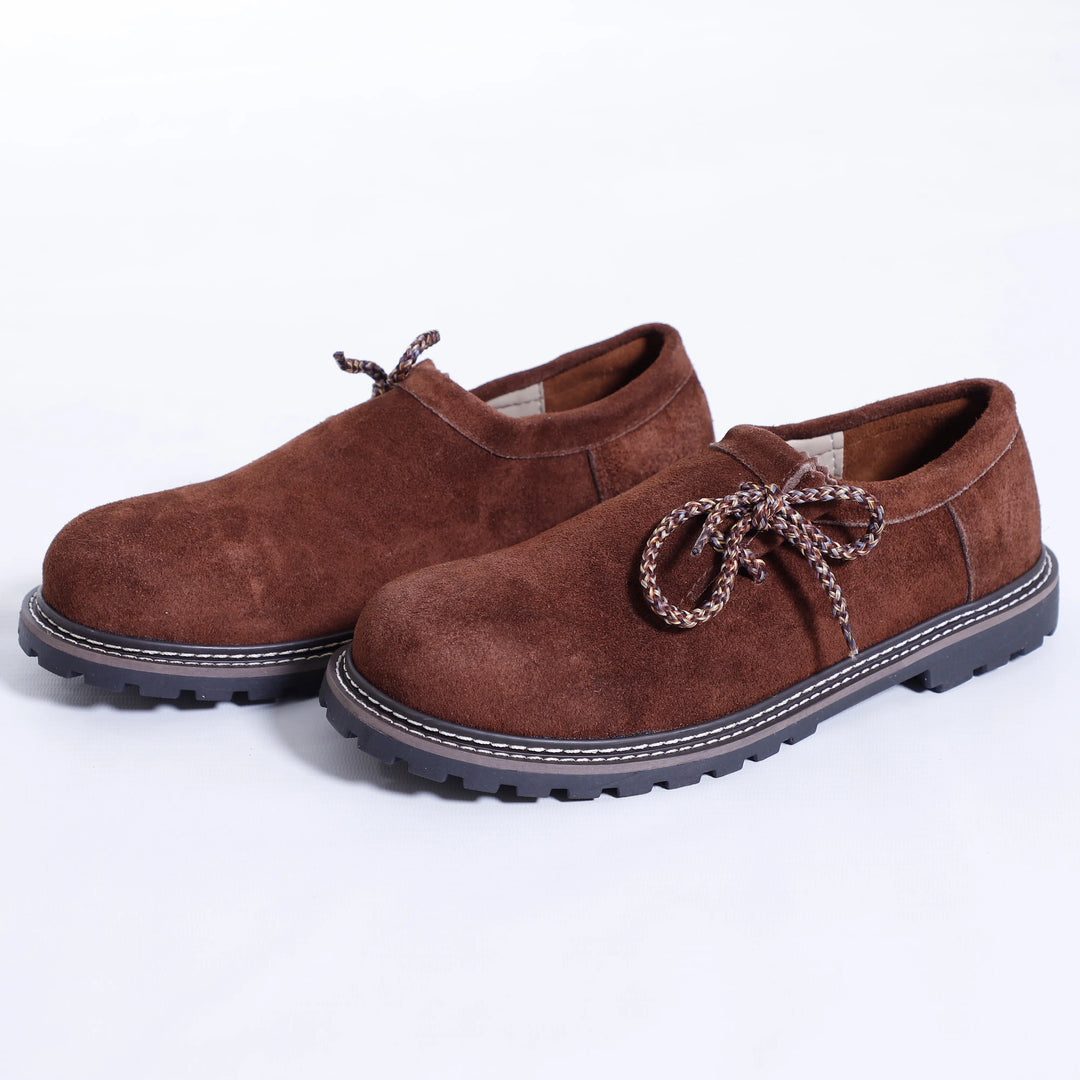 Authentische hellbraune Lederhosen-Schuhe