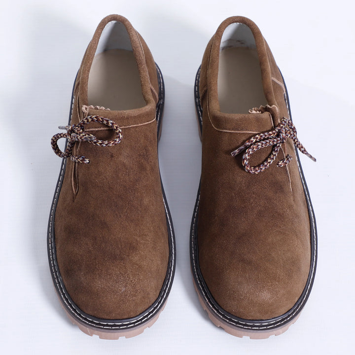 Trendige dunkelbraune Lederhosen-Herrenschuhe